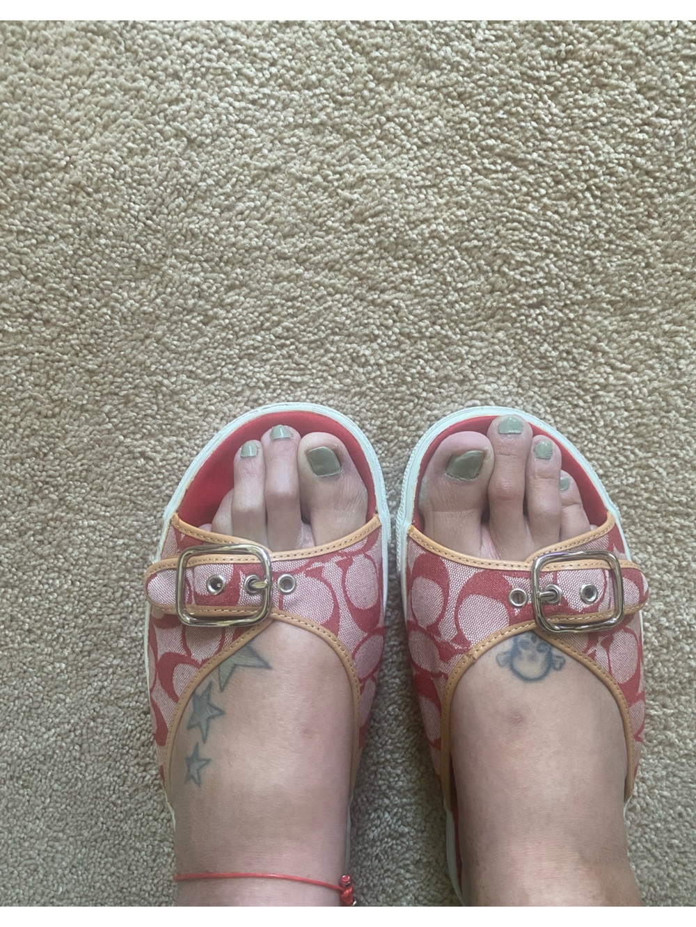 Coach Pink Signature Canvas Slide Sandals with Red Insoles 9 - Picture 5 of 5